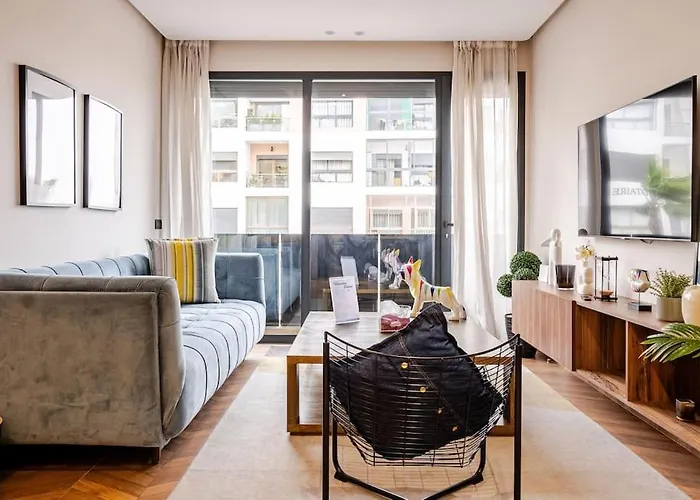 Cozy Luxurious Bourgogne Studio